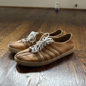 Billy Reid K Swiss Leather Sneakers Tan size 9